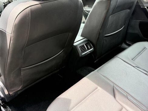 Used 2015 Volkswagen Golf TDI S FWD image 26