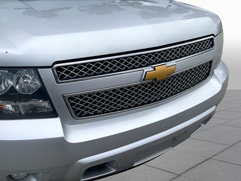 Used 2012 Chevrolet Tahoe LTZ RWD image 29