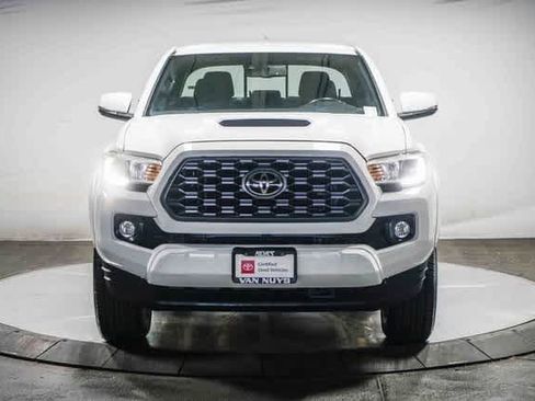 Certified 2020 Toyota Tacoma TRD Sport w/ Technology Package image 7