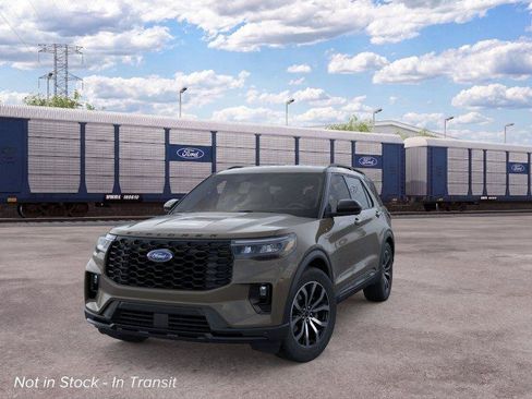 New 2026 Ford Explorer ST-Line AWD/4WD image 2