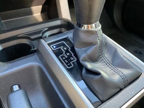 Used 2022 Toyota Tacoma SR5 image 22