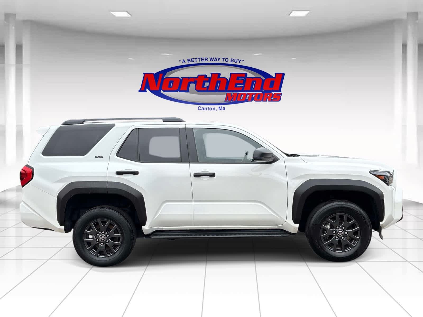 Used 2025 Toyota 4Runner SR5 AWD/4WD image 8