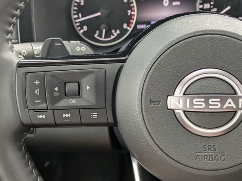 Used 2025 Nissan Pathfinder SL w/ Cargo Package FWD image 20