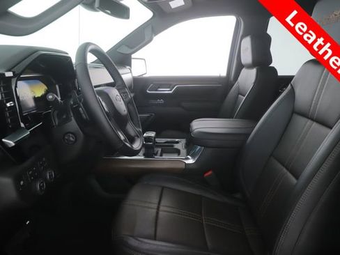 Used 2026 Chevrolet Silverado 1500 High Country w/ Midnight Edition image 16