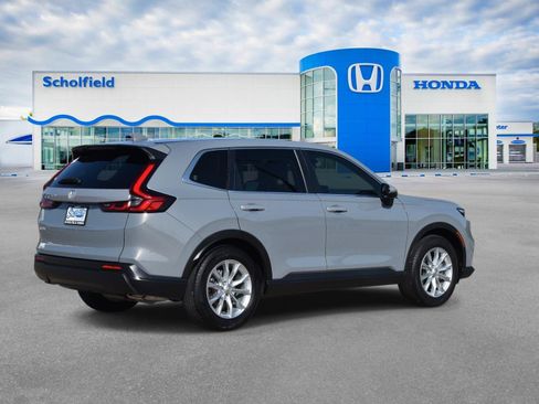 Used 2024 Honda CR-V EX image 3