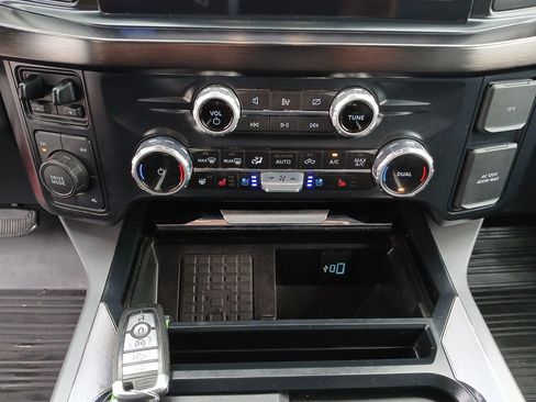 Used 2023 Ford F450 Lariat w/ Chrome Package AWD/4WD image 36