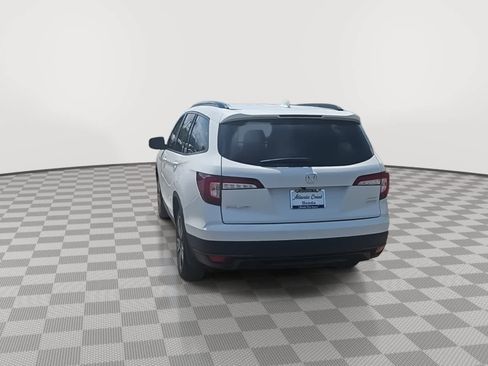 Certified 2022 Honda Pilot Sport image 7