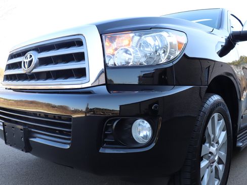 Used 2014 Toyota Sequoia Limited image 7