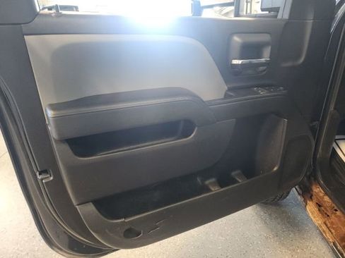 Used 2016 Chevrolet Silverado 2500 W/T w/ WT Convenience Package AWD/4WD image 9