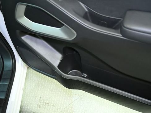 Used 2022 Nissan Frontier SV w/ Technology Package image 62