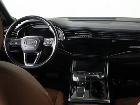Used 2023 Audi Q8 Premium w/ Convenience Package image 33