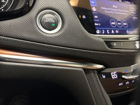 Used 2022 Cadillac XT5 Premium Luxury image 46