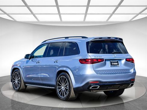 New 2026 Mercedes-Benz GLS 450 4MATIC image 2