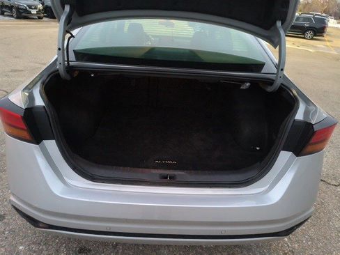 Used 2022 Nissan Altima 2.5 SV image 14