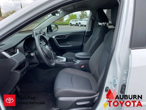 Certified 2024 Toyota RAV4 LE AWD/4WD image 29
