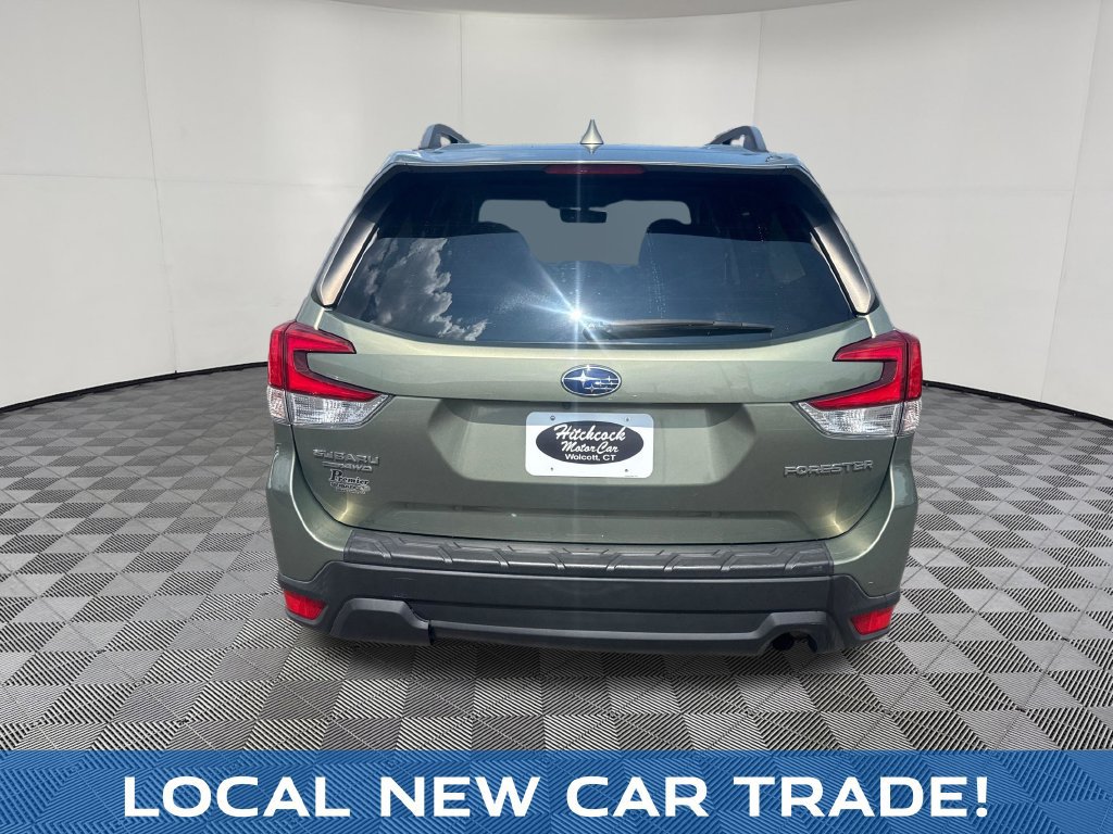 Used 2020 Subaru Forester Premium AWD/4WD image 5