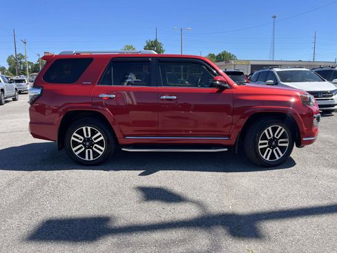 Used 2019 Toyota 4Runner Limited AWD/4WD image 3