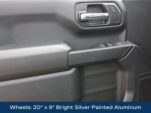 Used 2024 Chevrolet Silverado 1500 Custom image 17