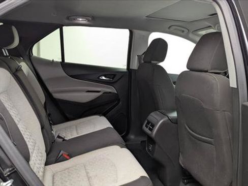 Used 2024 Chevrolet Equinox LS w/ LS Convenience Package FWD image 18