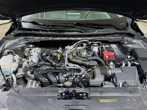 Used 2023 Nissan Altima 2.5 SV FWD image 26