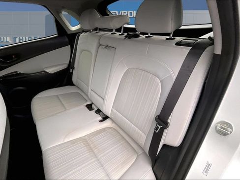 Used 2022 Hyundai Kona SEL FWD image 22