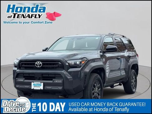 Used 2025 Toyota 4Runner SR5 image 2