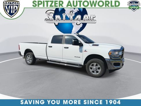 Used 2024 RAM 3500 Big Horn AWD/4WD image 2