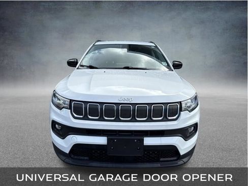 Used 2022 Jeep Compass Latitude w/ Convenience Group AWD/4WD image 8