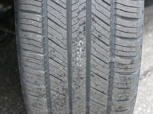 Certified 2023 Subaru Ascent Limited AWD/4WD image 12