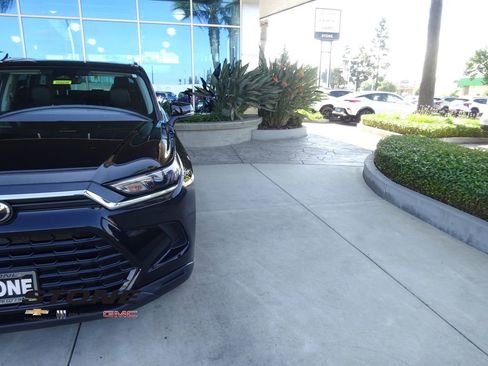 Used 2024 Toyota Grand Highlander FWD image 34