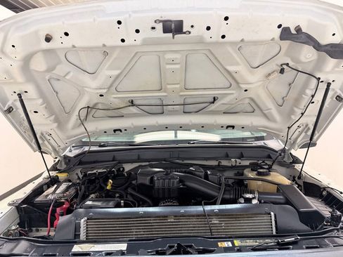 Used 2016 Ford F350 XL w/ Power Equipment Group image 16