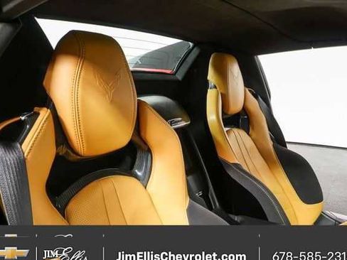 Used 2022 Chevrolet Corvette Stingray Premium Conv w/ Z51 Performance Package image 19