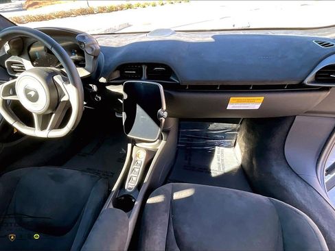 New 2026 McLaren Artura image 5