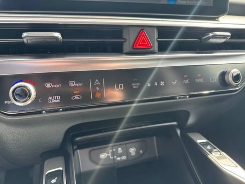 New 2026 Kia Sorento EX AWD/4WD image 15