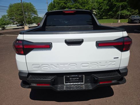 Used 2024 Hyundai Santa Cruz SEL AWD/4WD image 4