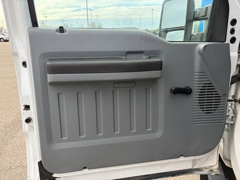 Used 2014 Ford F350 XL image 19