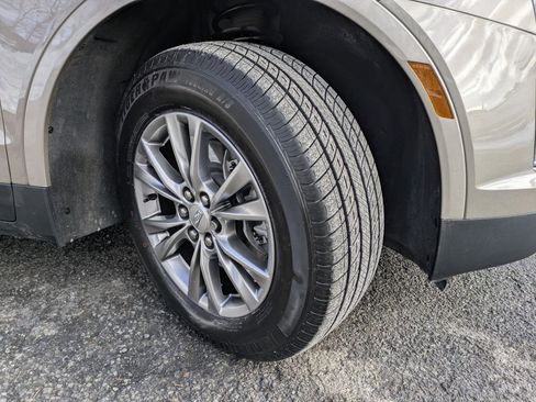 Used 2023 Cadillac XT5 Premium Luxury image 36