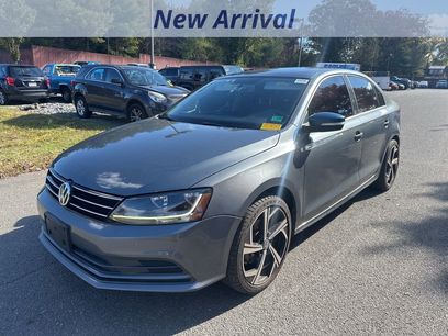 Used 2017 Volkswagen Jetta SE