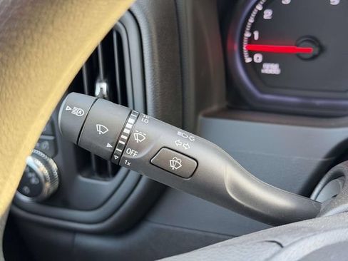 Used 2025 GMC Sierra 2500 Pro AWD/4WD image 16