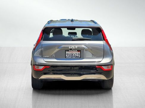 Used 2025 Kia Niro Wind FWD image 5