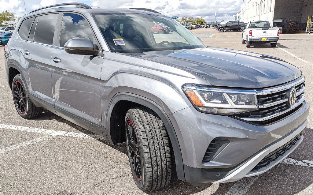 Used 2021 Volkswagen Atlas SE w/ Panoramic Sunroof Package AWD/4WD image 1