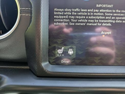 Used 2023 Jeep Wrangler Unlimited Sahara w/ Cold Weather Group AWD/4WD image 27