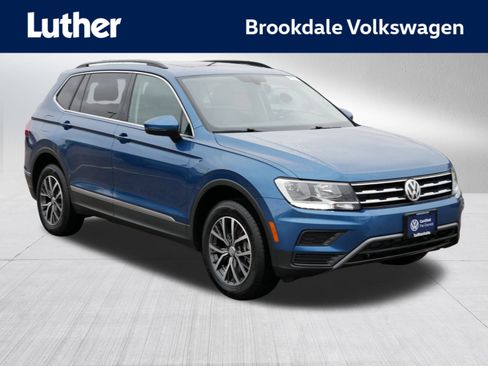 Certified 2020 Volkswagen Tiguan SE w/ Panoramic Sunroof Package image 1