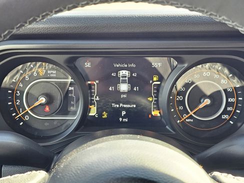 New 2026 Jeep Gladiator Willys image 11