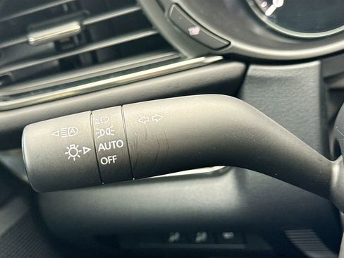 Used 2025 MAZDA CX-30 AWD 2.5 S w/ Preferred Package image 13