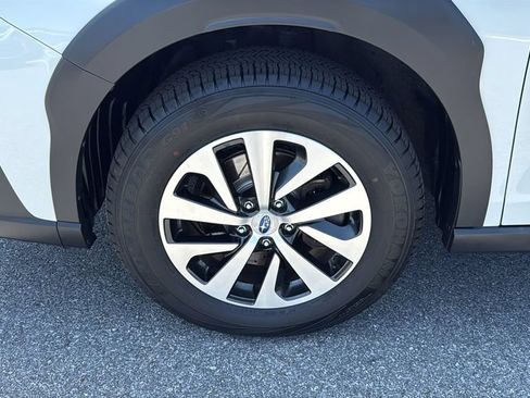 Certified 2024 Subaru Outback Premium w/ Popular Package #1 AWD/4WD image 10