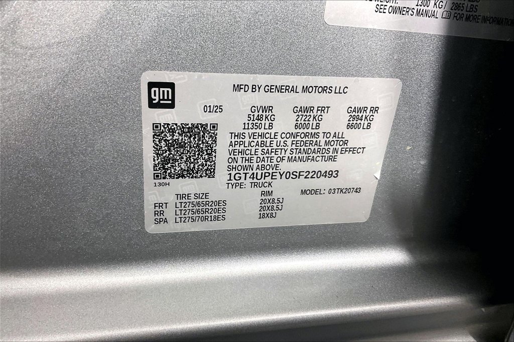 Certified 2025 GMC Sierra 2500 AT4 w/ AT4 Preferred Package AWD/4WD image 16