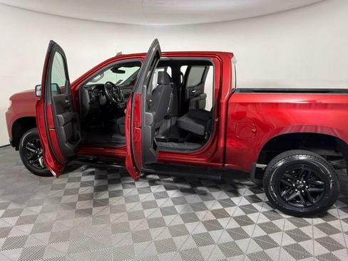Used 2021 Chevrolet Silverado 1500 Custom Trail Boss w/ Safety Confidence Package AWD/4WD image 6