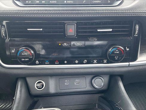 Used 2021 Nissan Rogue SL image 29