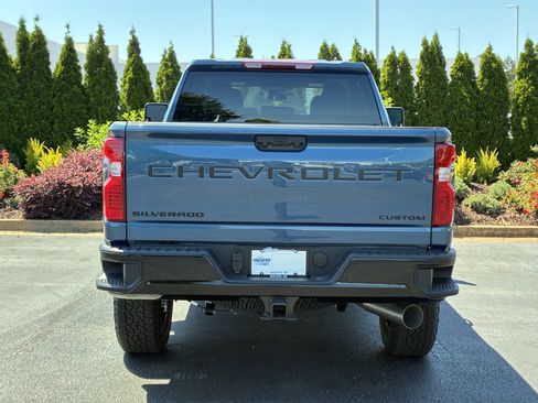 New 2026 Chevrolet Silverado 2500 Custom w/ Custom Value Package AWD/4WD image 9